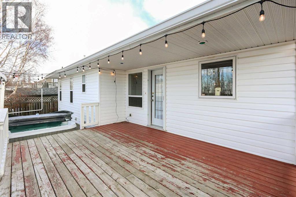 27 Falcon Crescent, Sylvan Lake, Alberta T4S 1Z2 - Photo 20 - A2286694