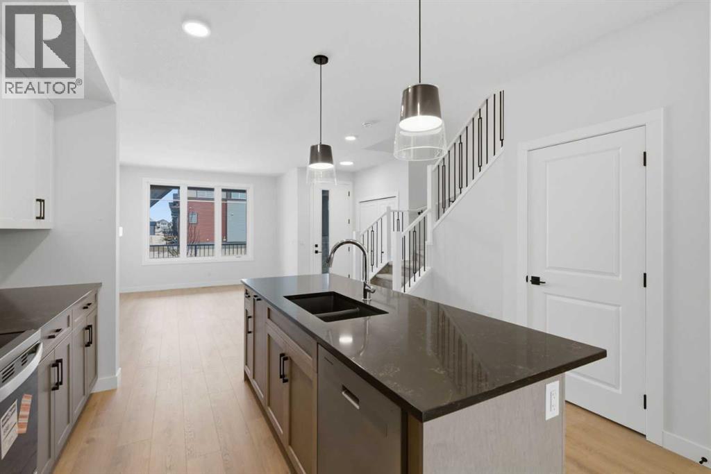 35 Belvedere Crescent Se, Calgary, Alberta  T2A 7Z9 - Photo 17 - A2289159