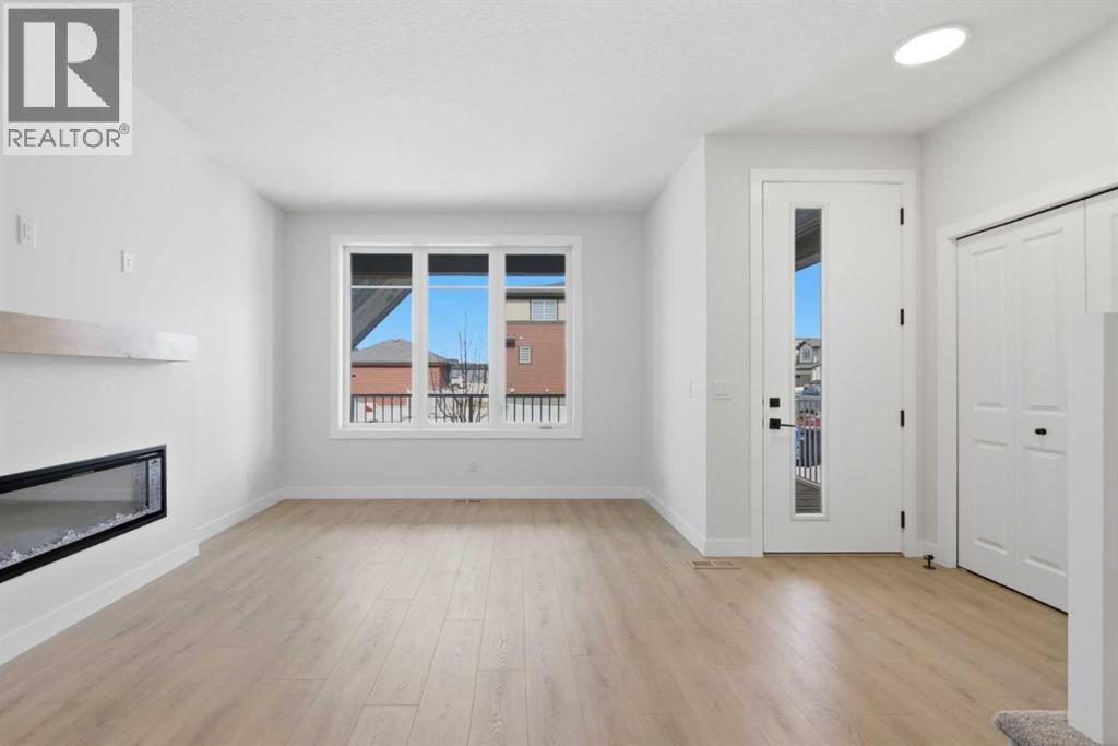 35 Belvedere Crescent Se, Calgary, Alberta  T2A 7Z9 - Photo 12 - A2289159