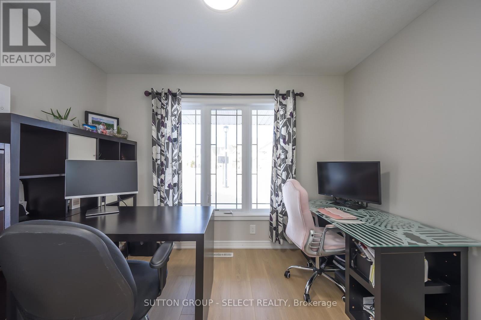 1711 Cedarcreek Crescent, London North, Ontario  N5X 0C7 - Photo 22 - X12829268