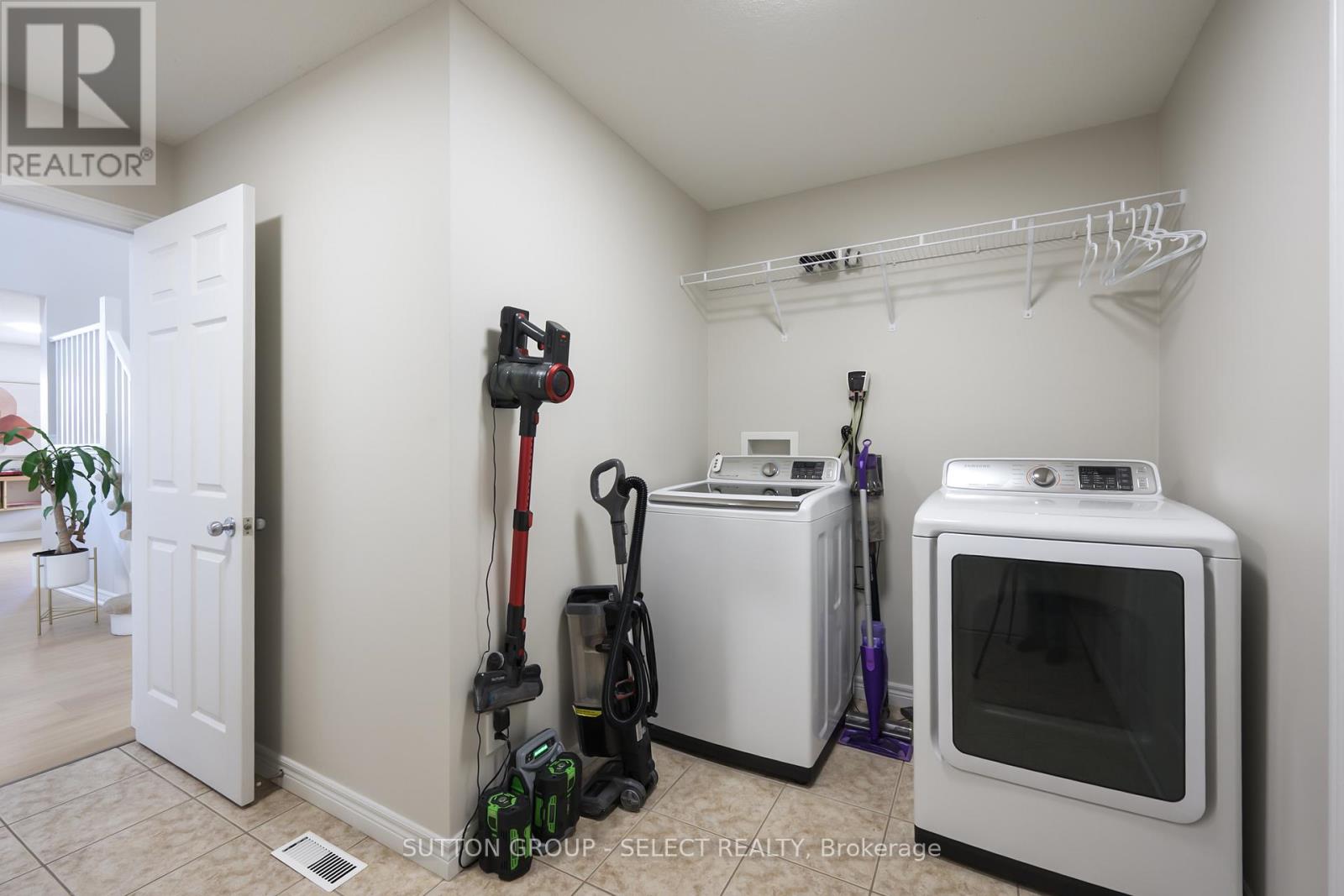 1711 Cedarcreek Crescent, London North, Ontario  N5X 0C7 - Photo 25 - X12829268