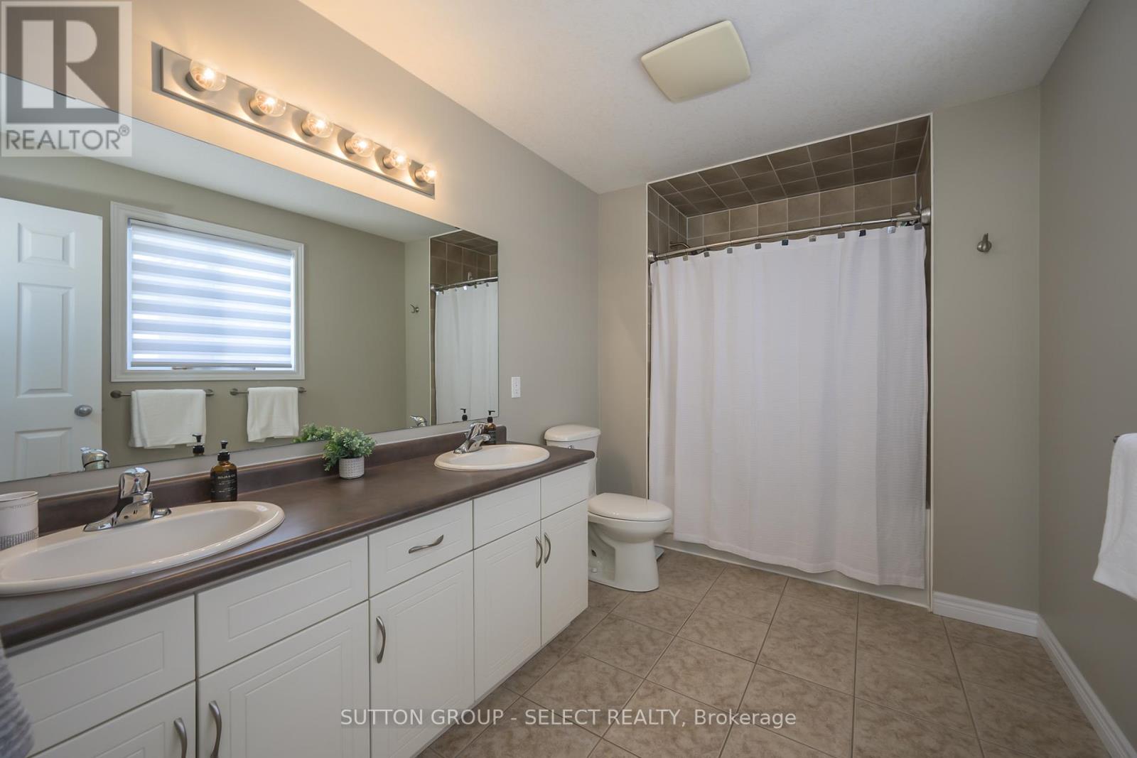 1711 Cedarcreek Crescent, London North, Ontario  N5X 0C7 - Photo 29 - X12829268