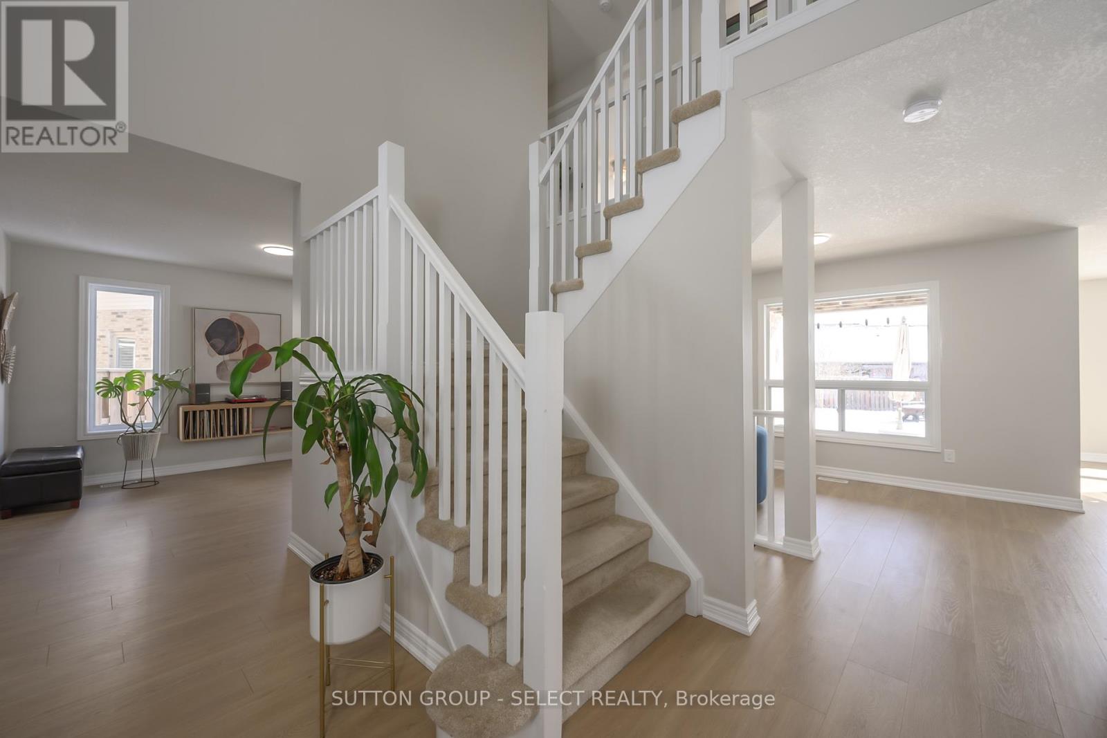 1711 Cedarcreek Crescent, London North, Ontario  N5X 0C7 - Photo 5 - X12829268