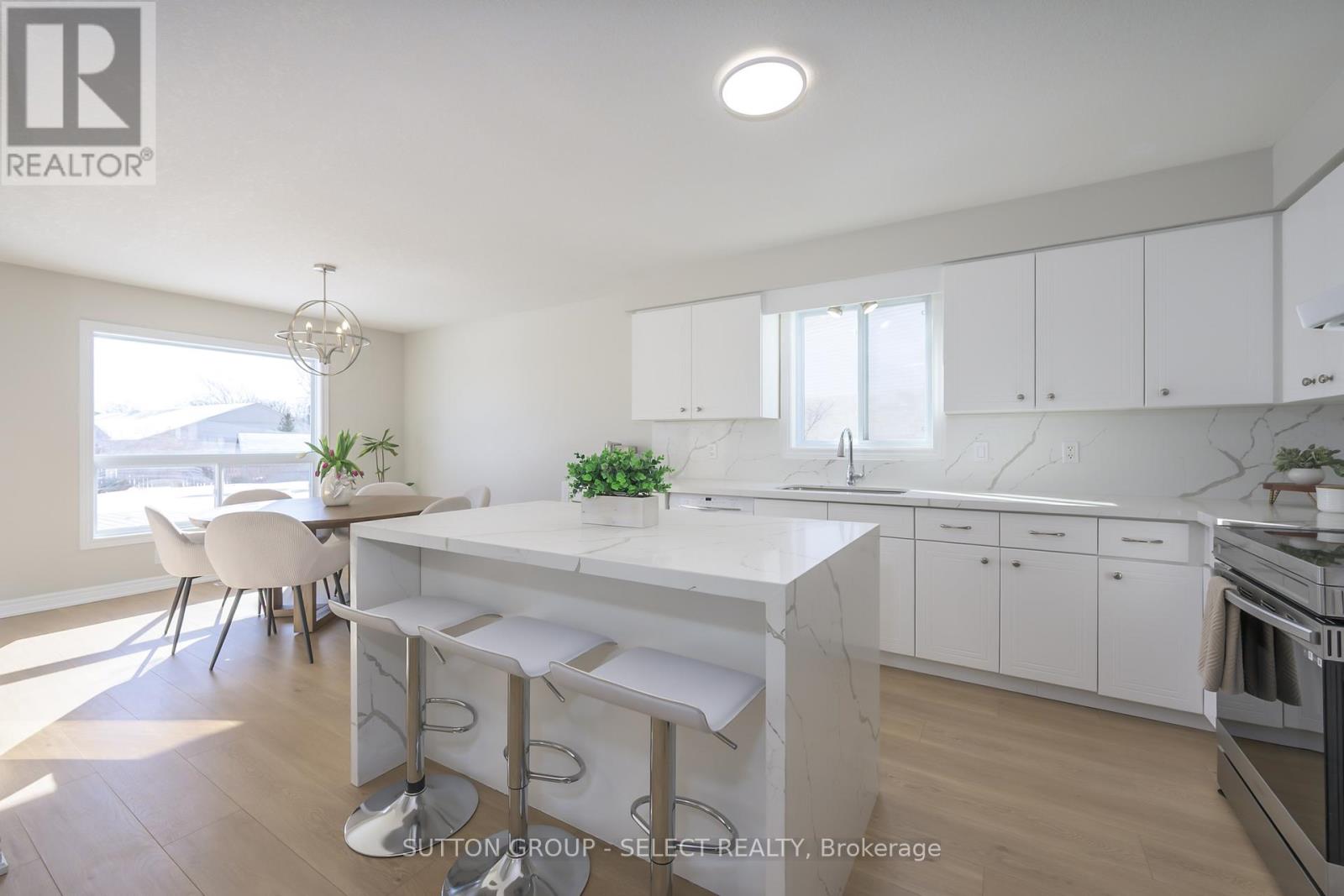 1711 Cedarcreek Crescent, London North, Ontario  N5X 0C7 - Photo 7 - X12829268