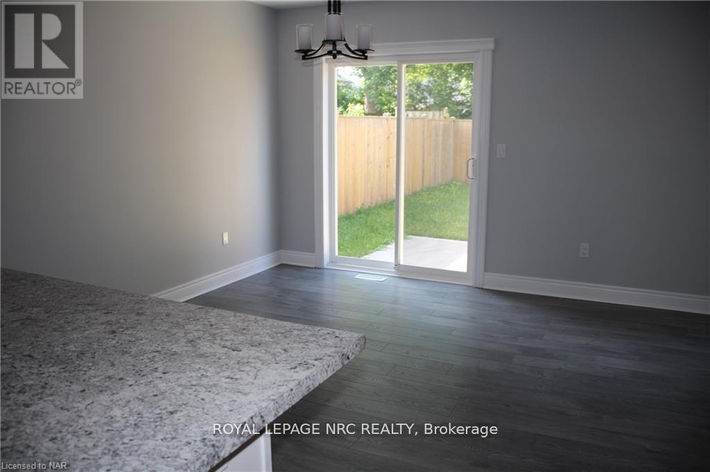 76 Almond Street, Welland, Ontario  L3B 3P8 - Photo 6 - X12829248