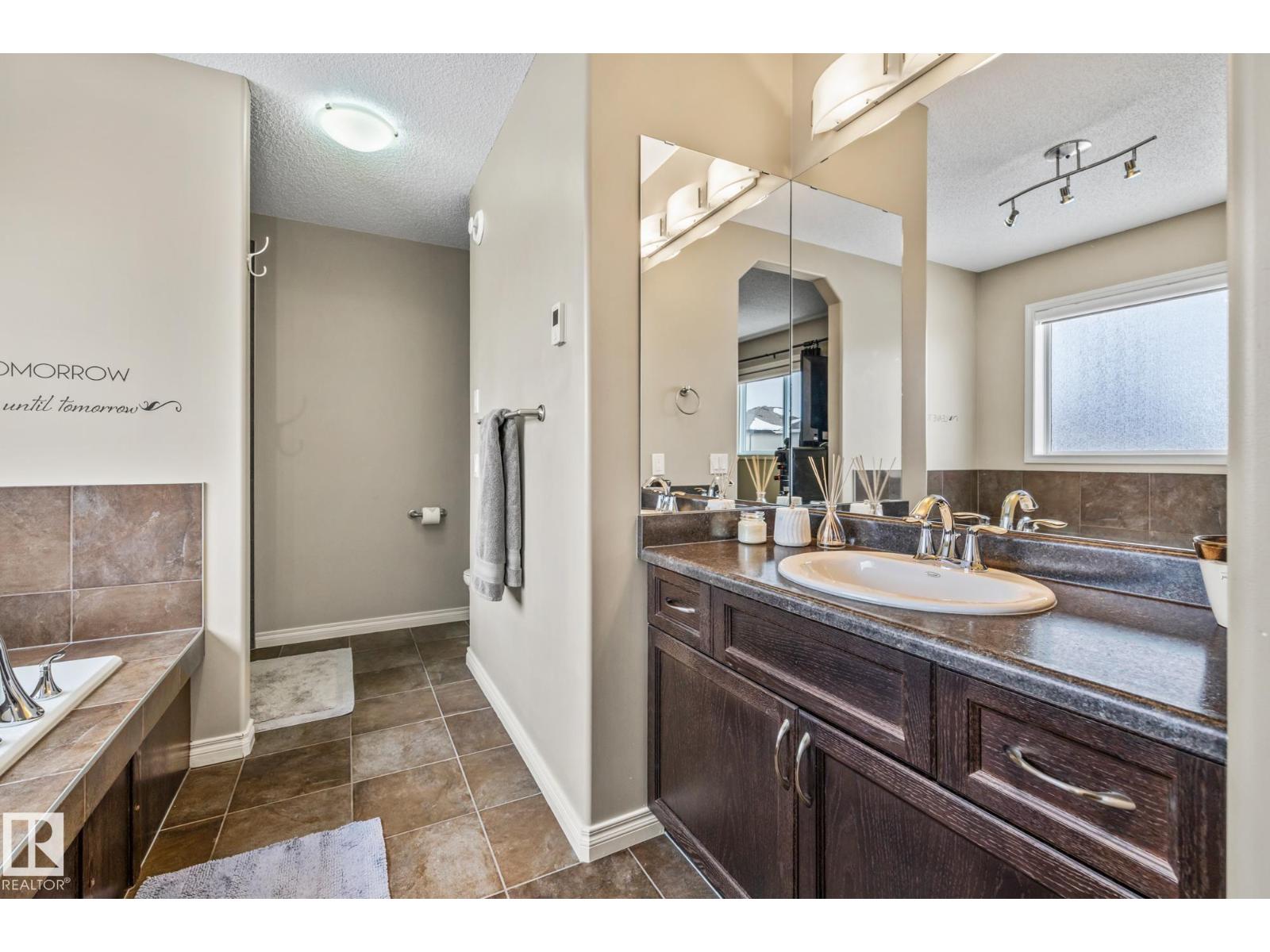 33 Newgate Wy, St. Albert, Alberta  T8N 4C5 - Photo 29 - E4475283