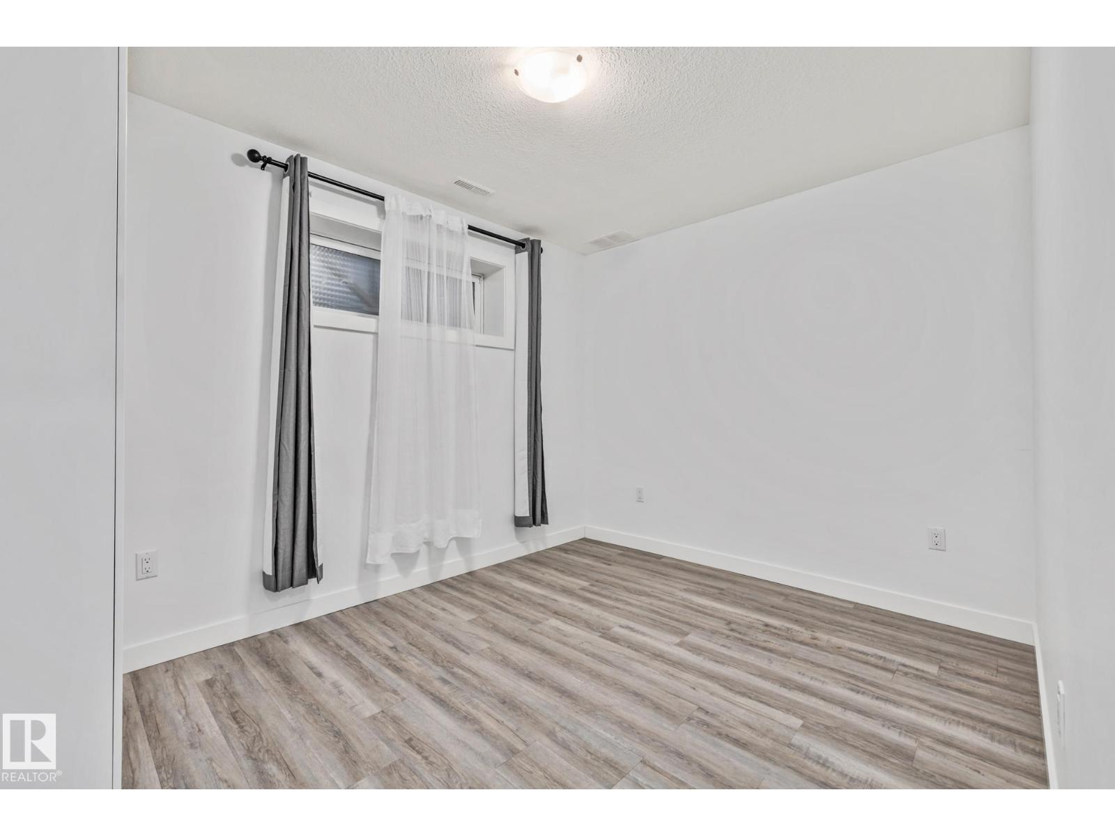 33 Newgate Wy, St. Albert, Alberta  T8N 4C5 - Photo 37 - E4475283