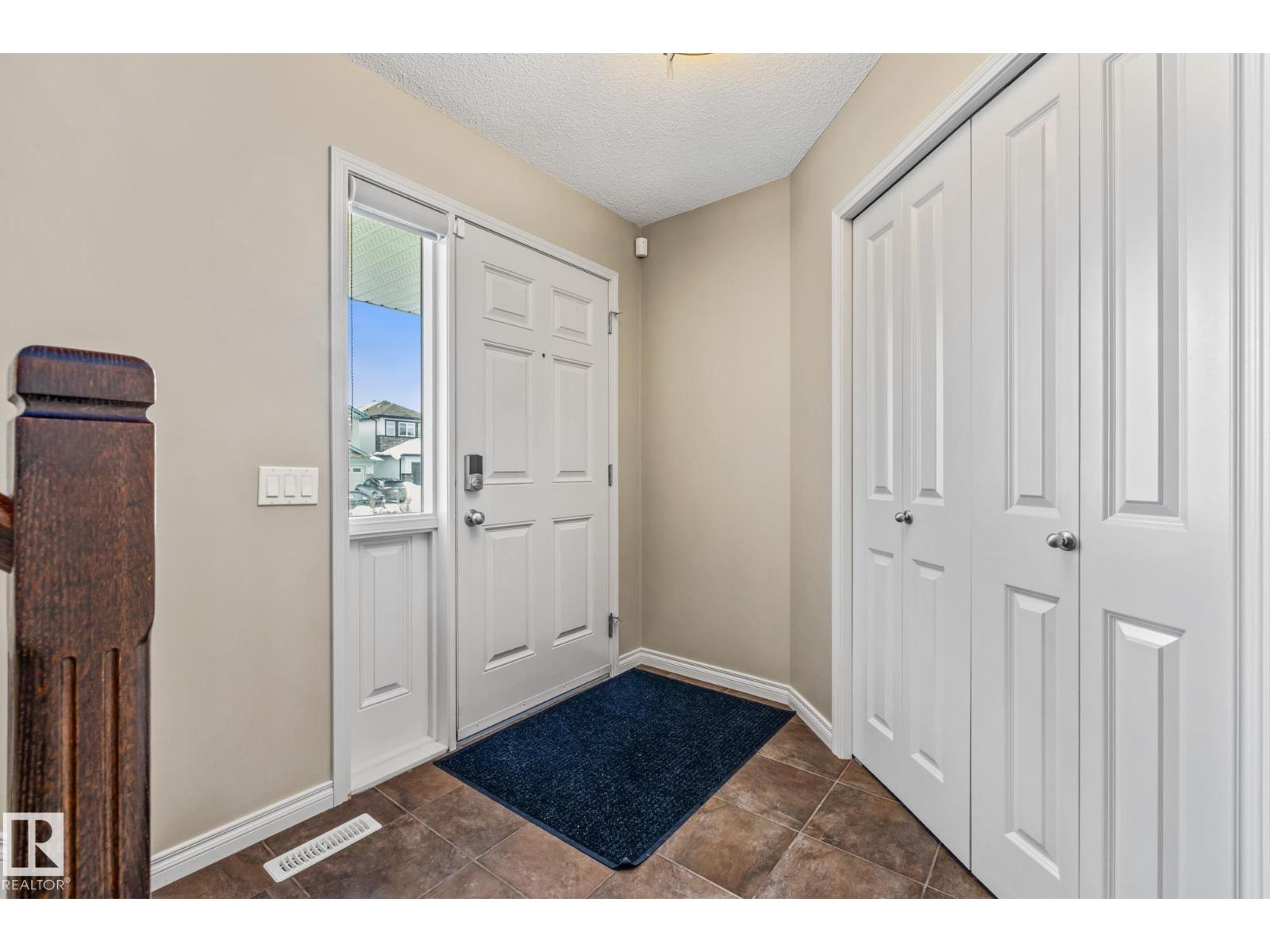 33 Newgate Wy, St. Albert, Alberta  T8N 4C5 - Photo 4 - E4475283