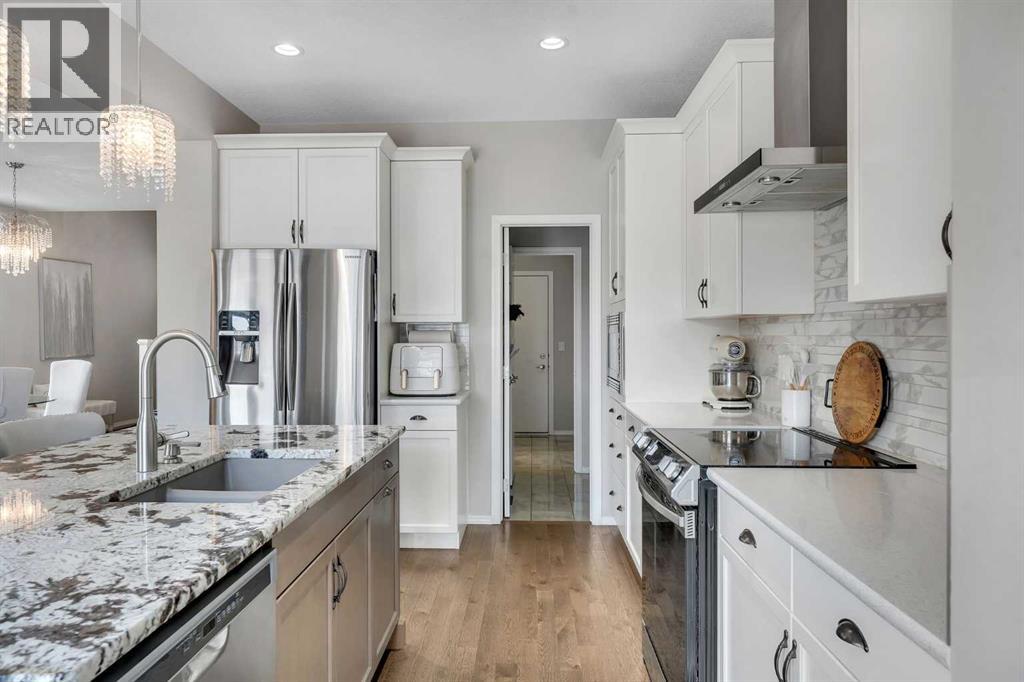 16 Nolancrest Circle Nw, Calgary, Alberta  T3R 0T8 - Photo 15 - A2289469