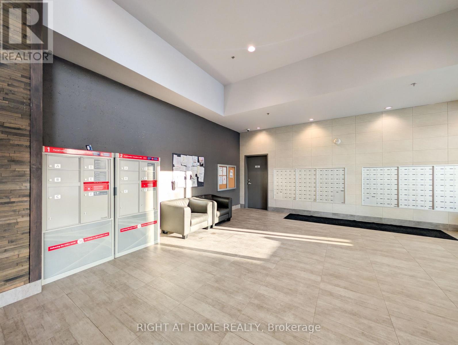 801 - 318 Spruce Street, Waterloo, Ontario  N2L 0E9 - Photo 18 - X12829266