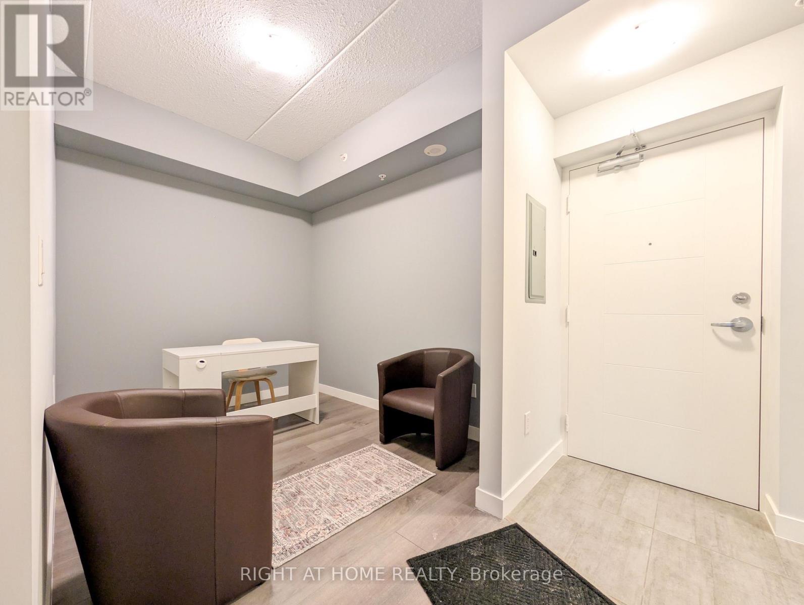 801 - 318 Spruce Street, Waterloo, Ontario  N2L 0E9 - Photo 9 - X12829266