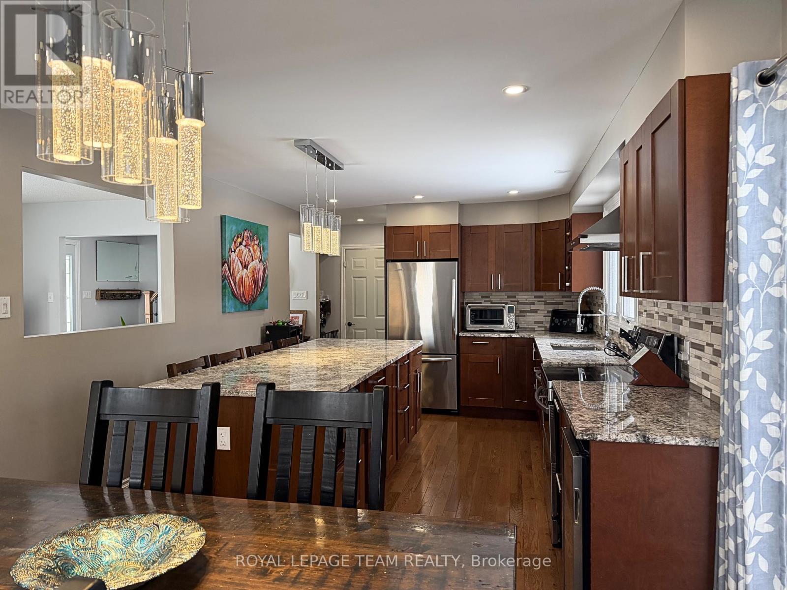 55 Coldstream Drive, Ottawa, Ontario  K0A 3P0 - Photo 9 - X12829290