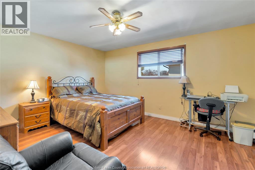 2665 Robert, Windsor, Ontario N8W 5L8 - Photo 12 - 26003397