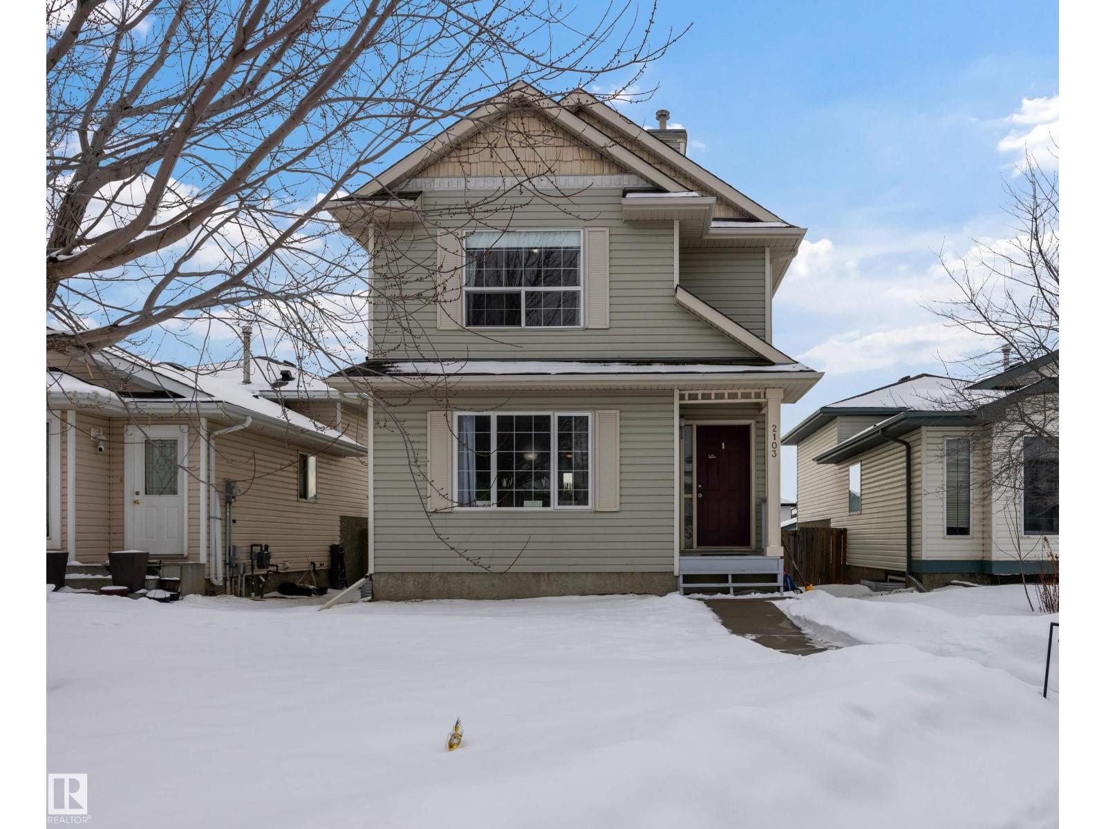 2103 36 AV NW NW, Edmonton, Alberta