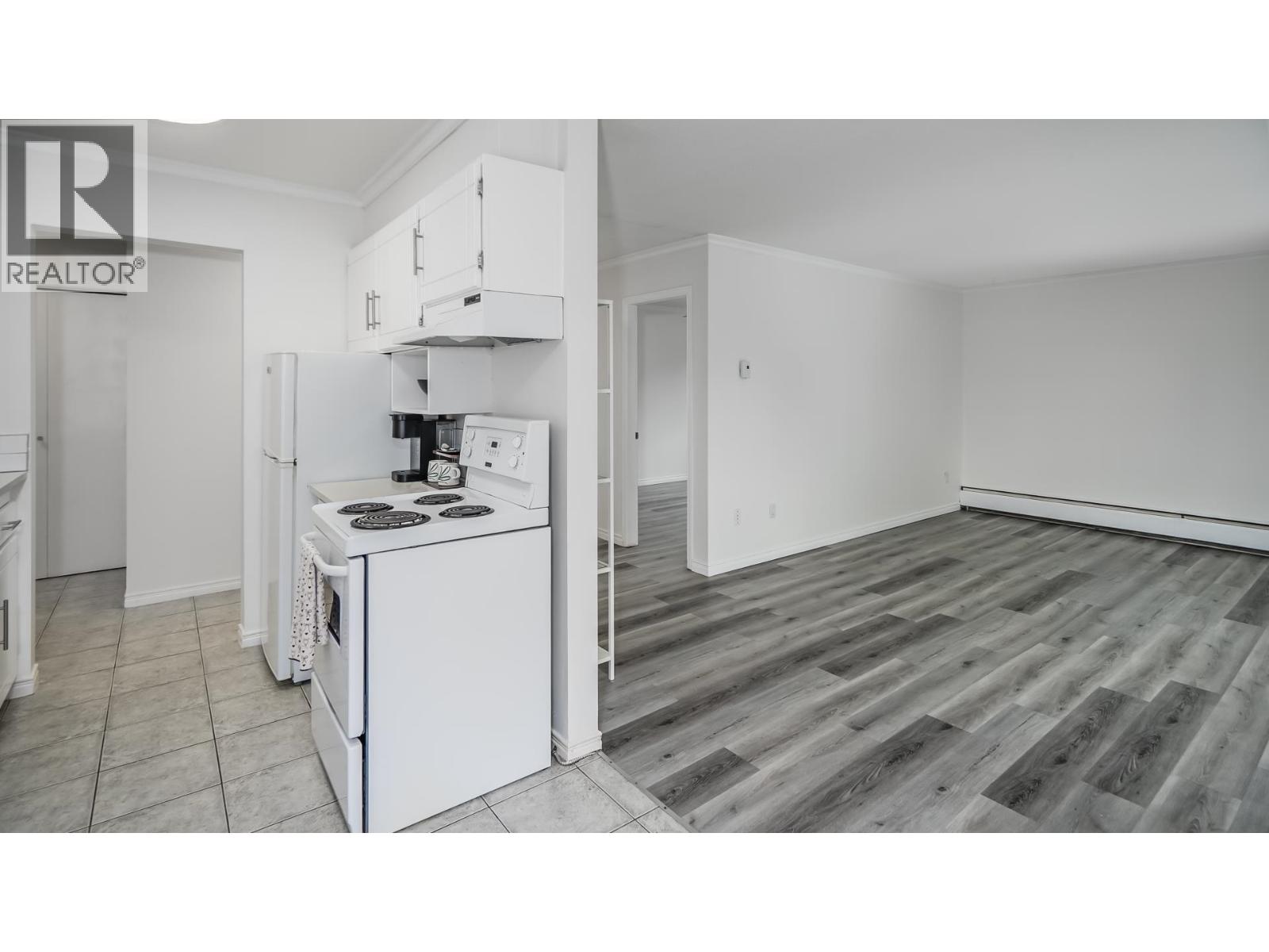 314 590 Whiting Way, Coquitlam, British Columbia  V3J 3R9 - Photo 8 - R3094384