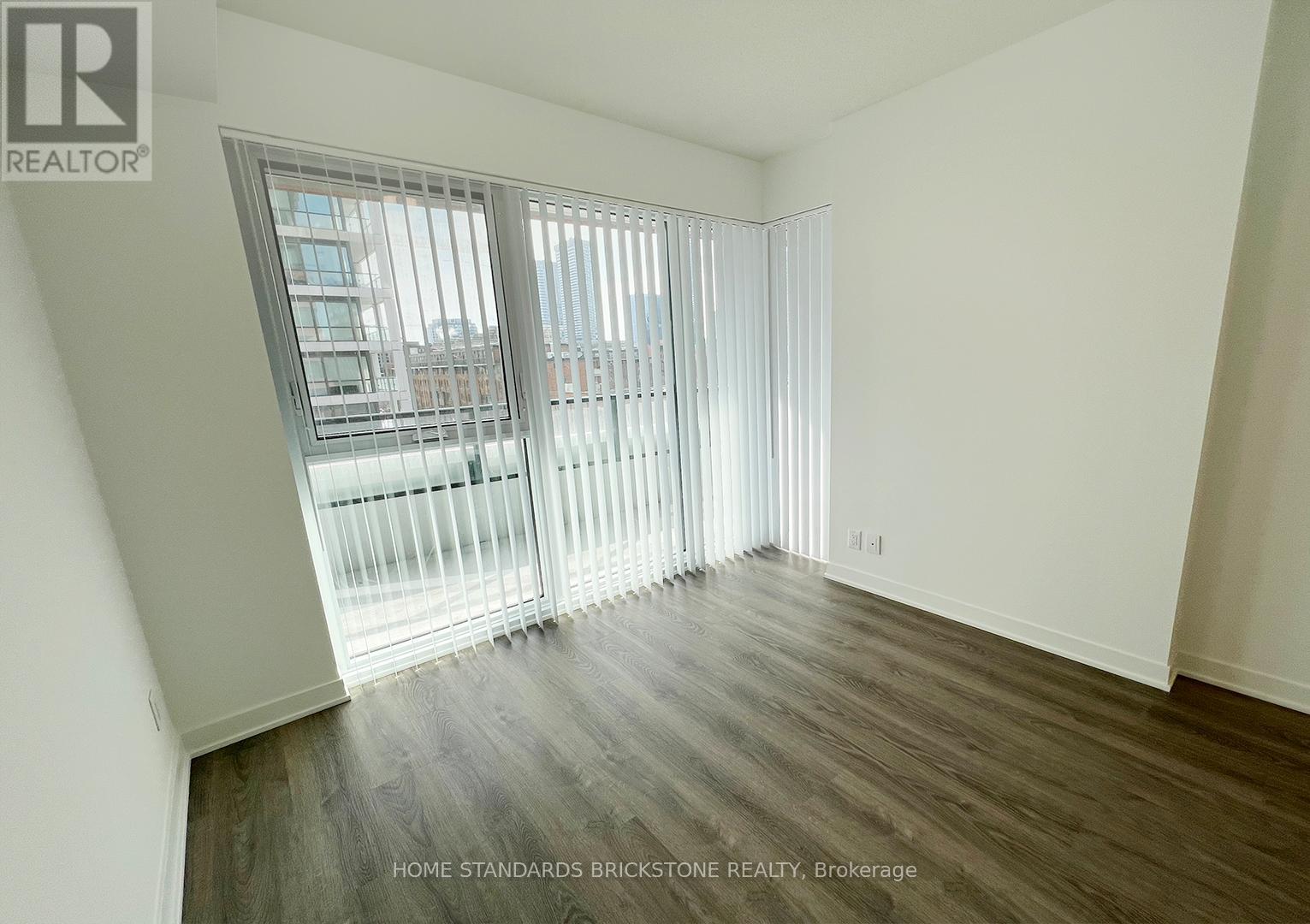 615 - 180 Front Street, Toronto, Ontario  M5A 0K9 - Photo 4 - C12829282