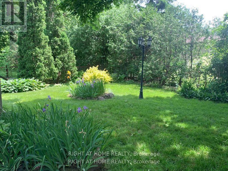 23 Fenelon Drive, Toronto, Ontario  M3A 3K2 - Photo 18 - C12829286