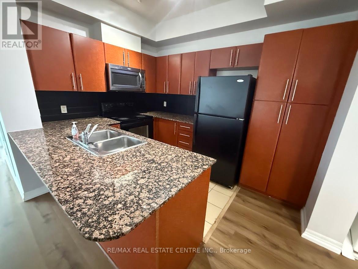 1002 - 3515 Kariya Dr Drive, Mississauga, Ontario  L5B 0C1 - Photo 7 - W12829278