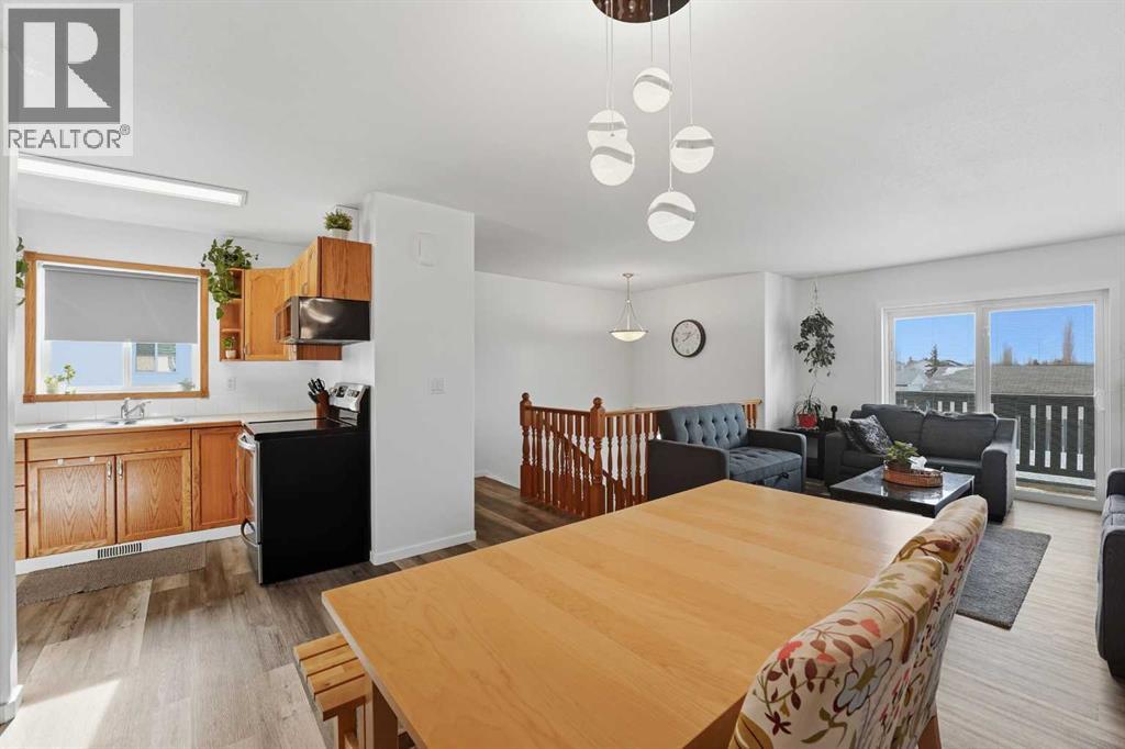 85 Silver Drive, Blackfalds, Alberta T0M 0J0 - Photo 6 - A2288407