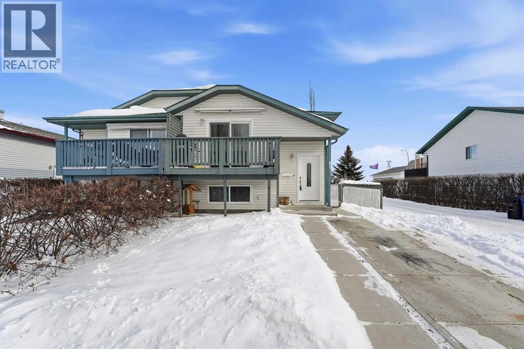 85 Silver Drive, Blackfalds, Alberta T0M 0J0 - Photo 1 - A2288407