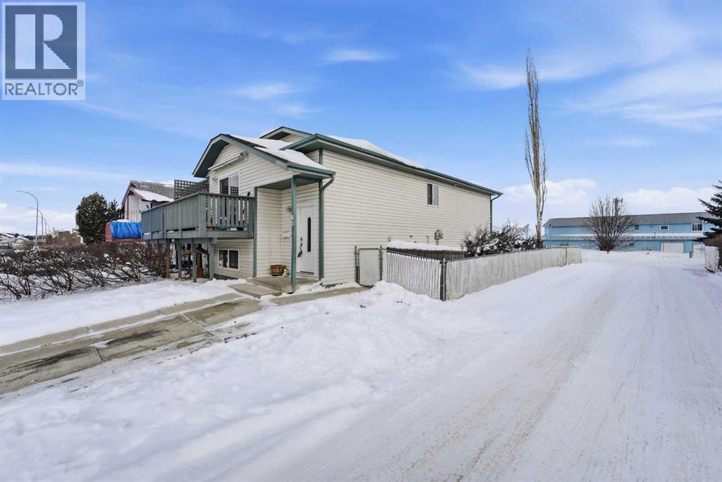 85 Silver Drive, Blackfalds, Alberta T0M 0J0 - Photo 22 - A2288407
