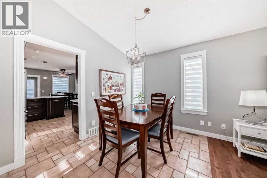 76 Riverside Way Se, Calgary, Alberta  T2C 3V8 - Photo 7 - A2288540