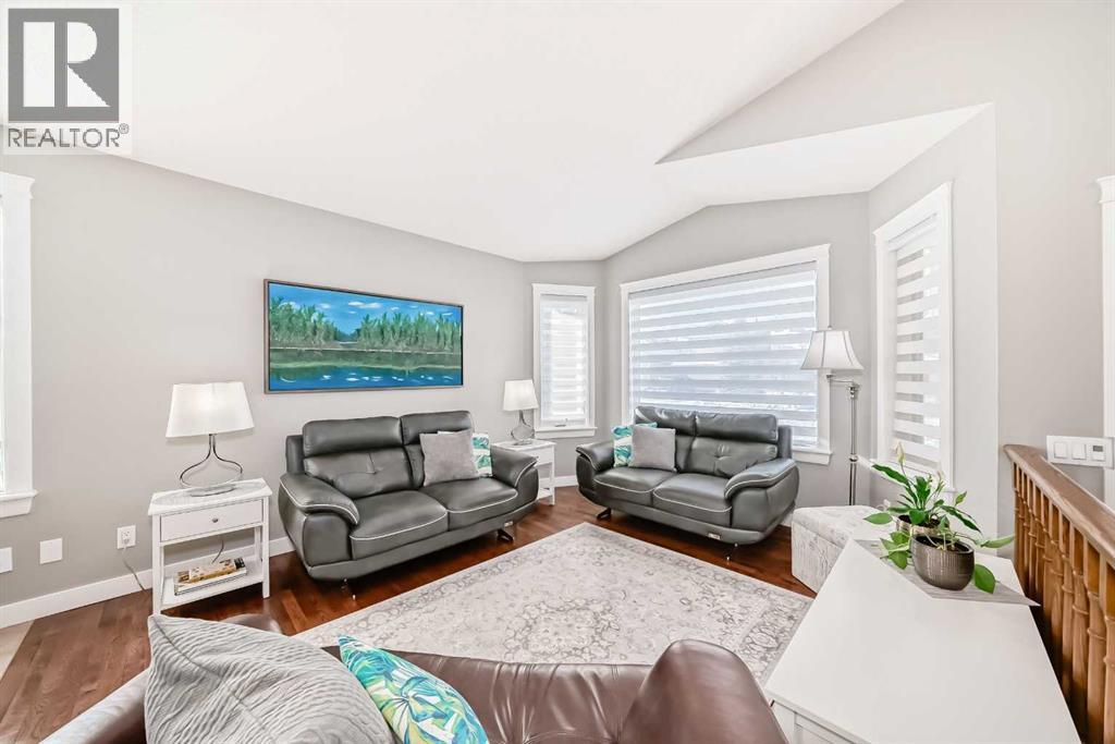 76 Riverside Way Se, Calgary, Alberta  T2C 3V8 - Photo 5 - A2288540