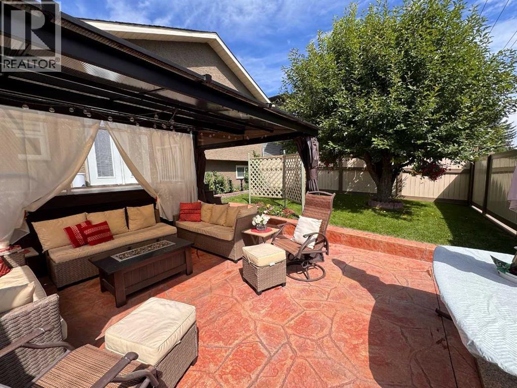 76 Riverside Way Se, Calgary, Alberta  T2C 3V8 - Photo 39 - A2288540