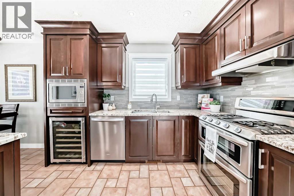 76 Riverside Way Se, Calgary, Alberta  T2C 3V8 - Photo 10 - A2288540