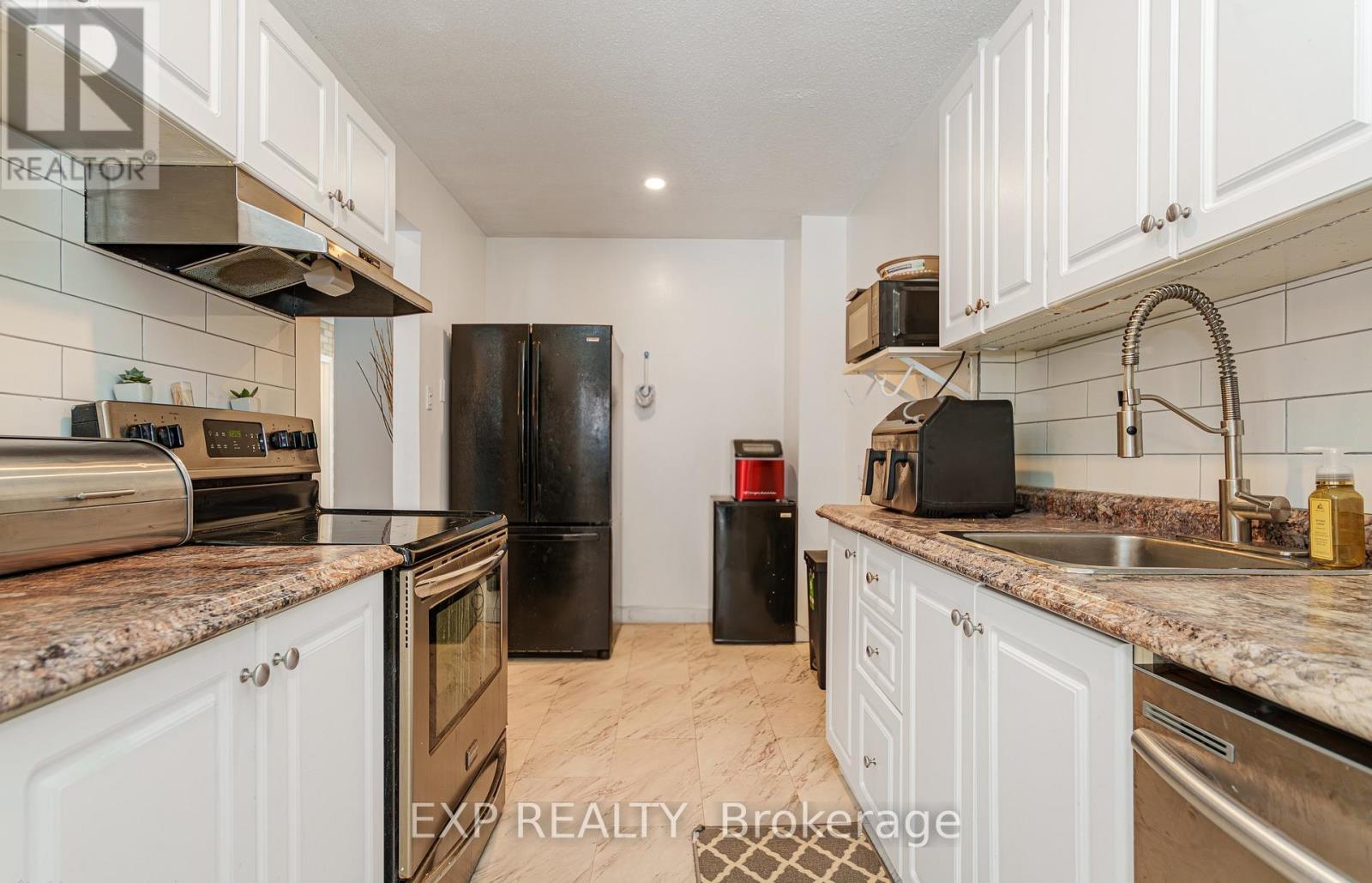 81 - 224 Romulus Private, Ottawa, Ontario  K1K 3Y2 - Photo 13 - X12829304