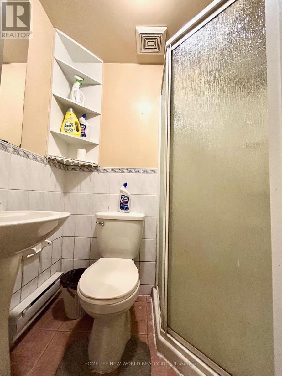 29 Jenny Wrenway, Toronto, Ontario  M2H 2Y8 - Photo 32 - C12819284