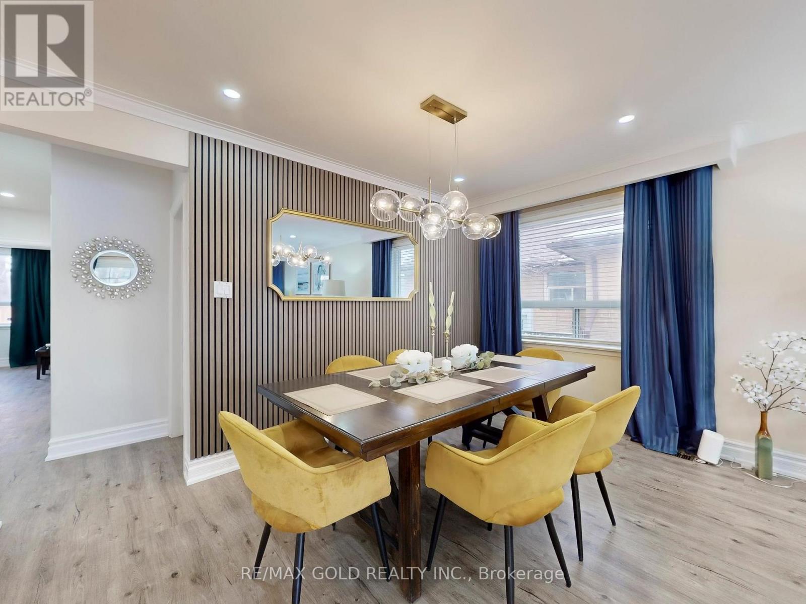 189 Kingsview Boulevard, Toronto, Ontario  M9R 1V7 - Photo 12 - W12828672