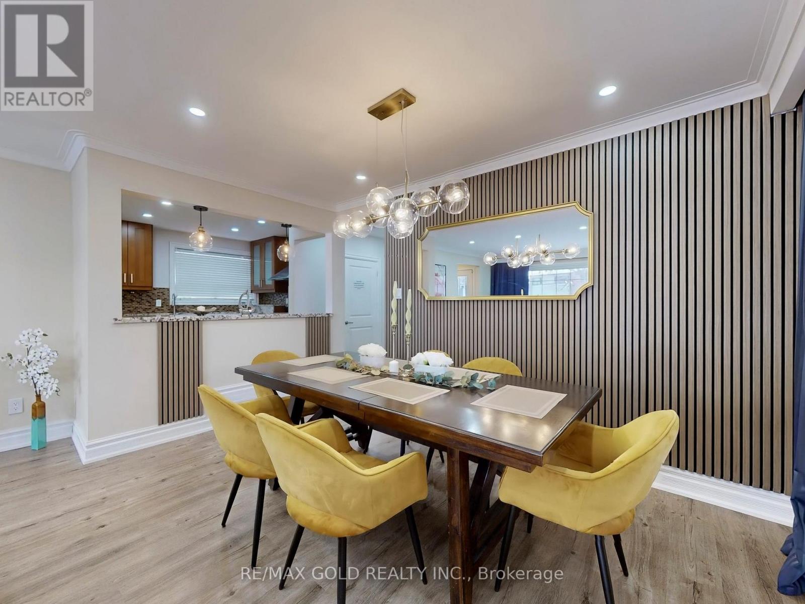 189 Kingsview Boulevard, Toronto, Ontario  M9R 1V7 - Photo 11 - W12828672