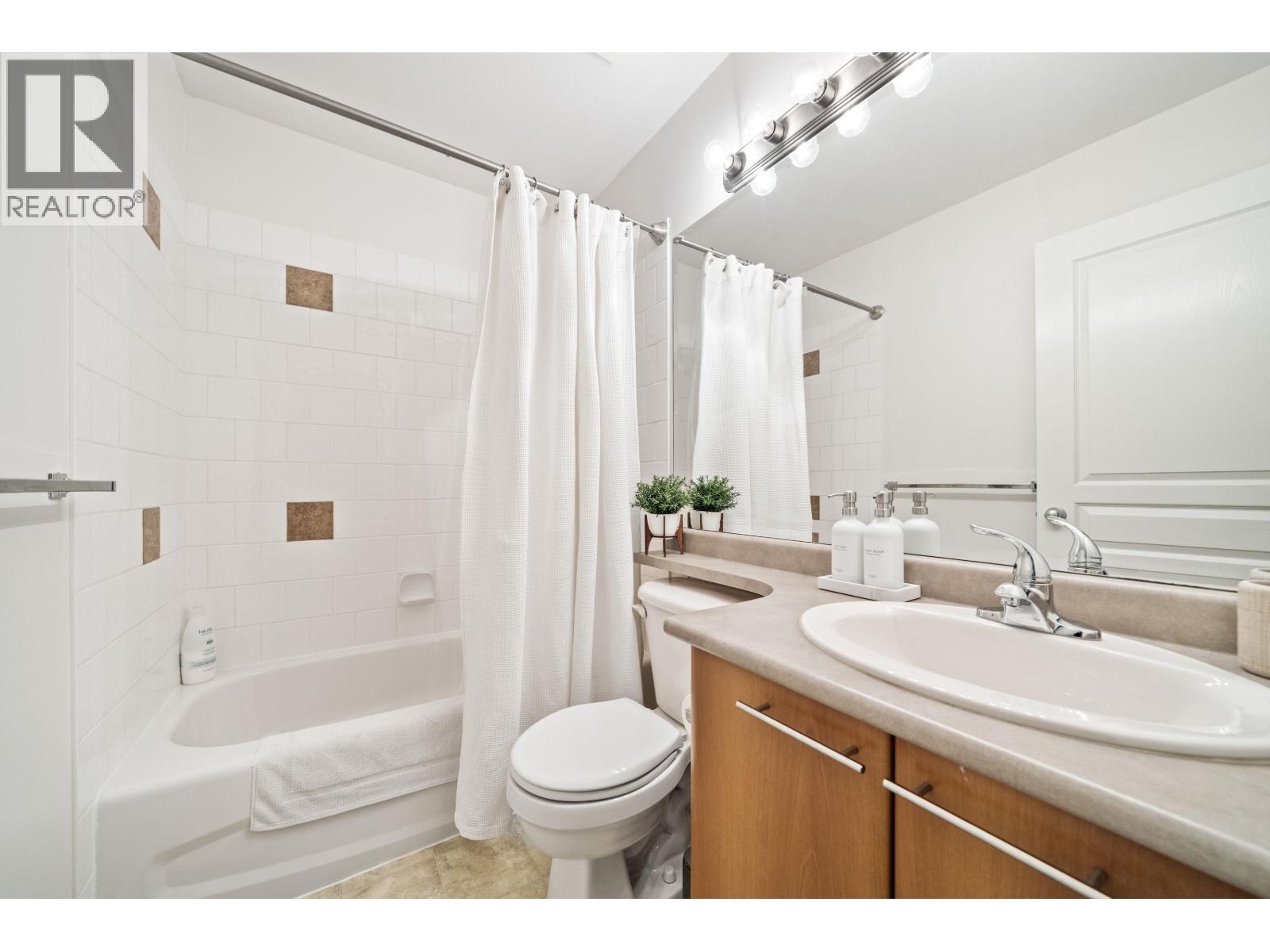 142 2000 Panorama Drive, Port Moody, British Columbia  V3H 5J5 - Photo 14 - R3093744