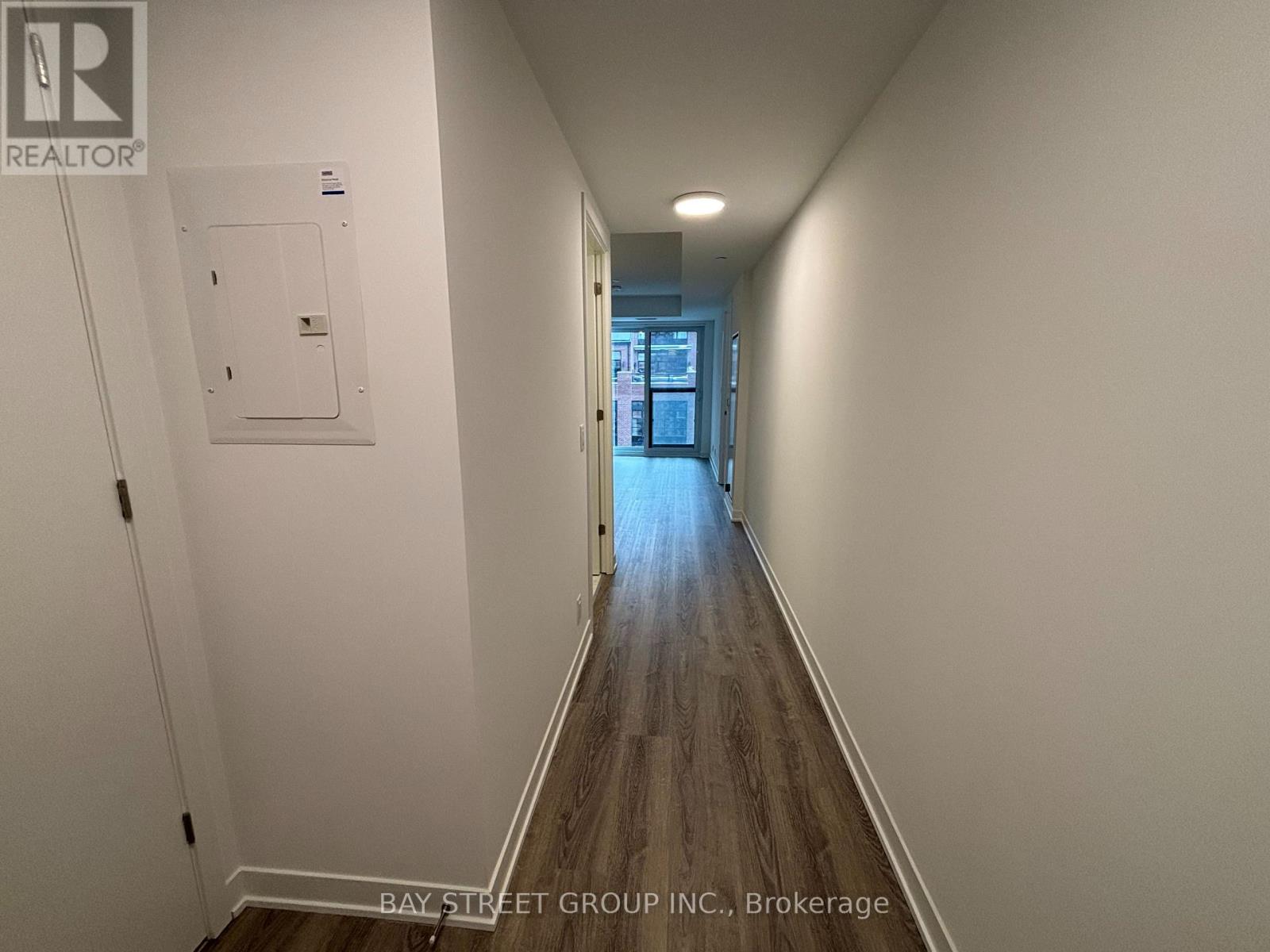 705 - 180 Front Street E, Toronto, Ontario  M5A 0K9 - Photo 3 - C12829296