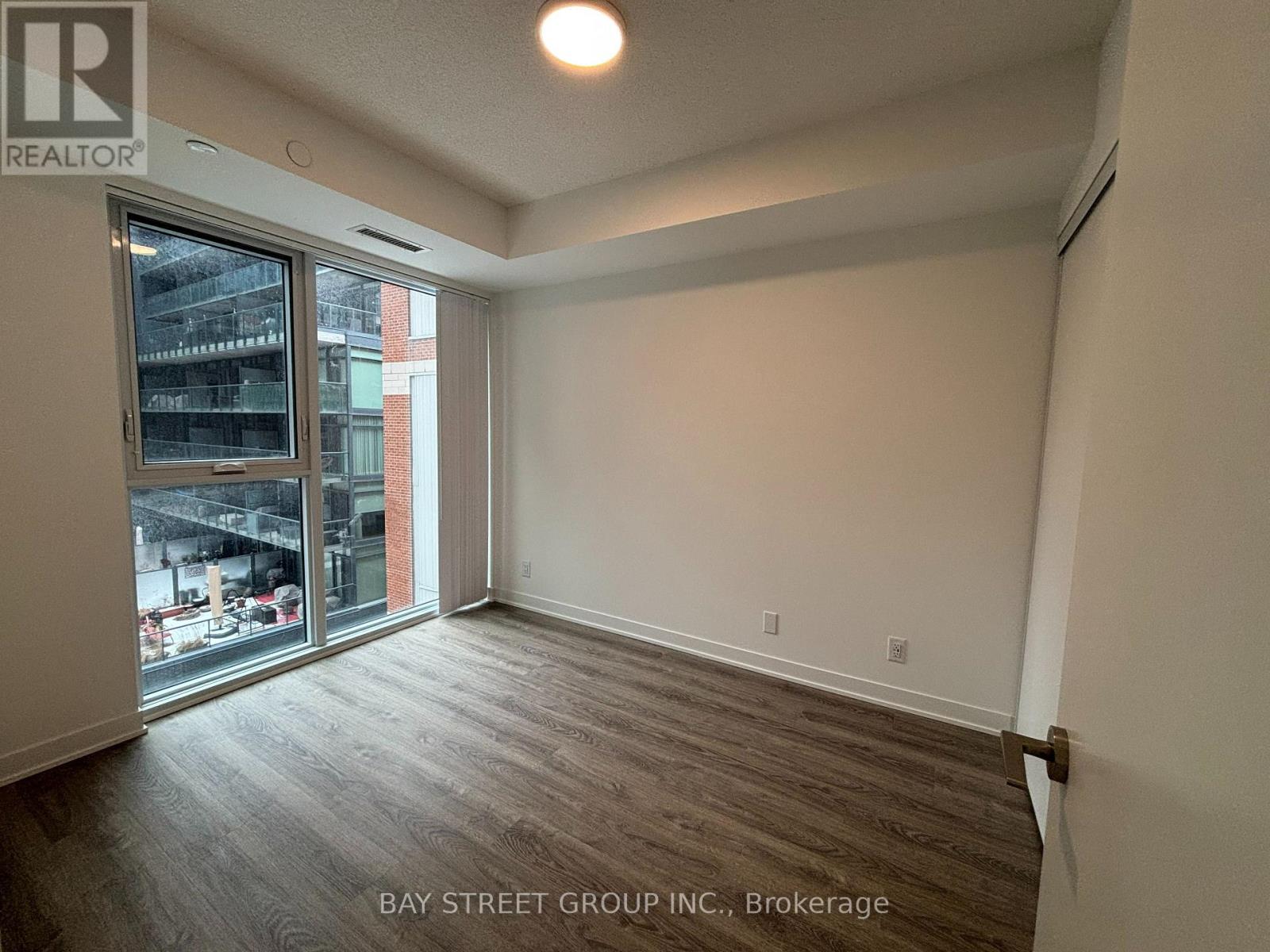 705 - 180 Front Street E, Toronto, Ontario  M5A 0K9 - Photo 5 - C12829296