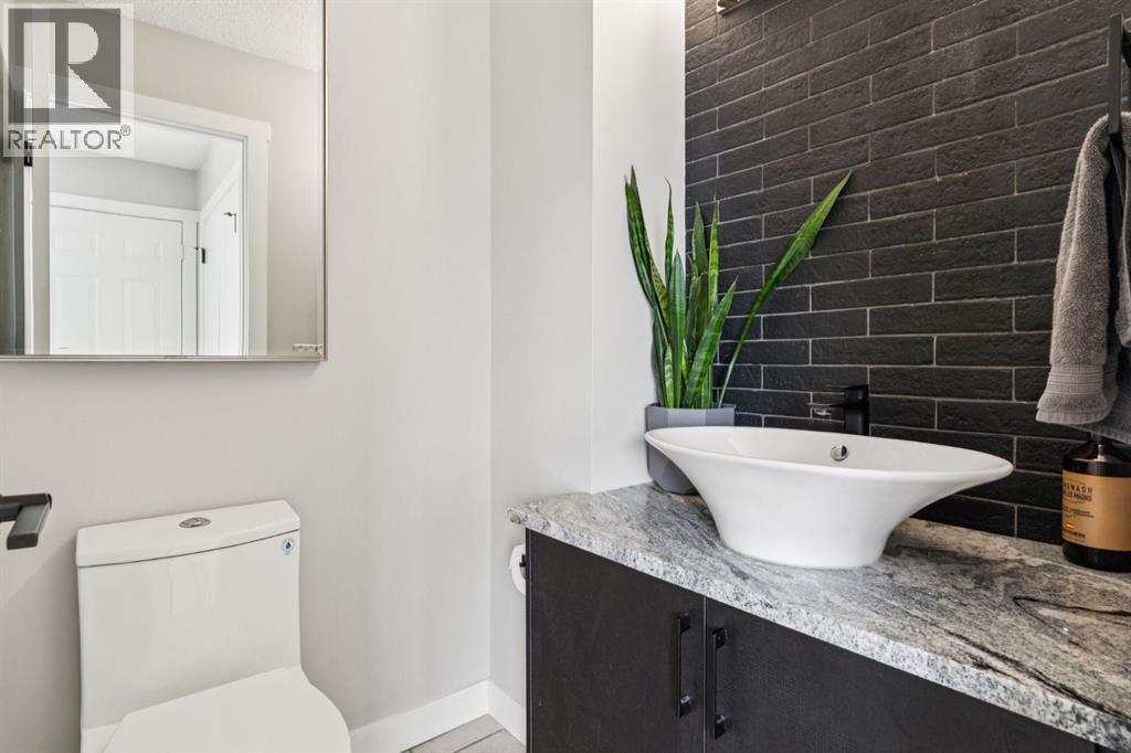 11 Bedford Manor Ne, Calgary, Alberta  T3K 4B8 - Photo 16 - A2288839