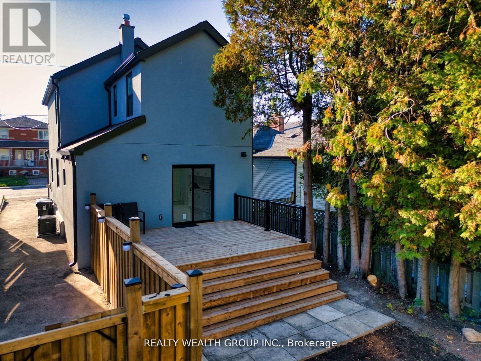 47 Preston Street, Toronto, Ontario  M1N 3N2 - Photo 3 - E12829308