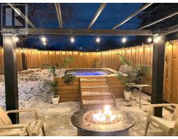 189 KINGSVIEW BOULEVARD, Toronto, Ontario