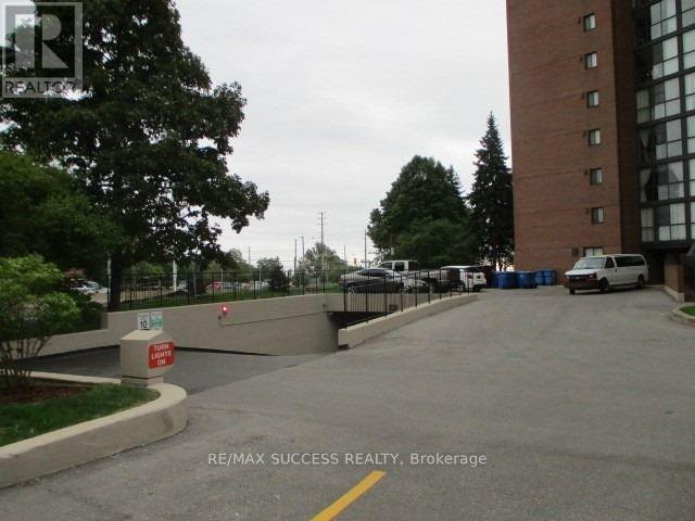 408 - 1230 Marlborough Court, Oakville, Ontario  L6H 3K6 - Photo 29 - W12829292