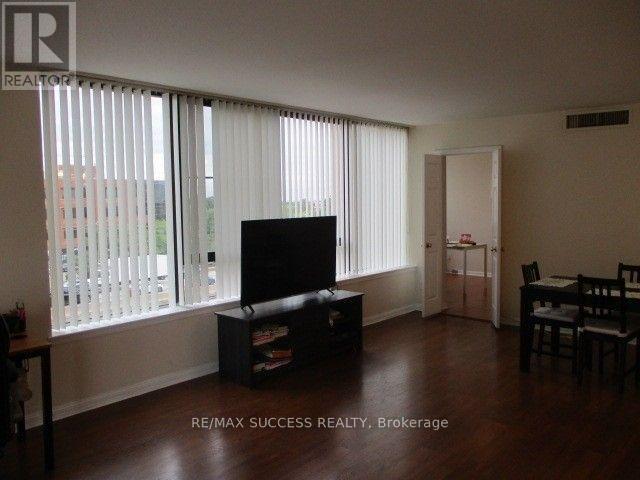 408 - 1230 Marlborough Court, Oakville, Ontario  L6H 3K6 - Photo 9 - W12829292