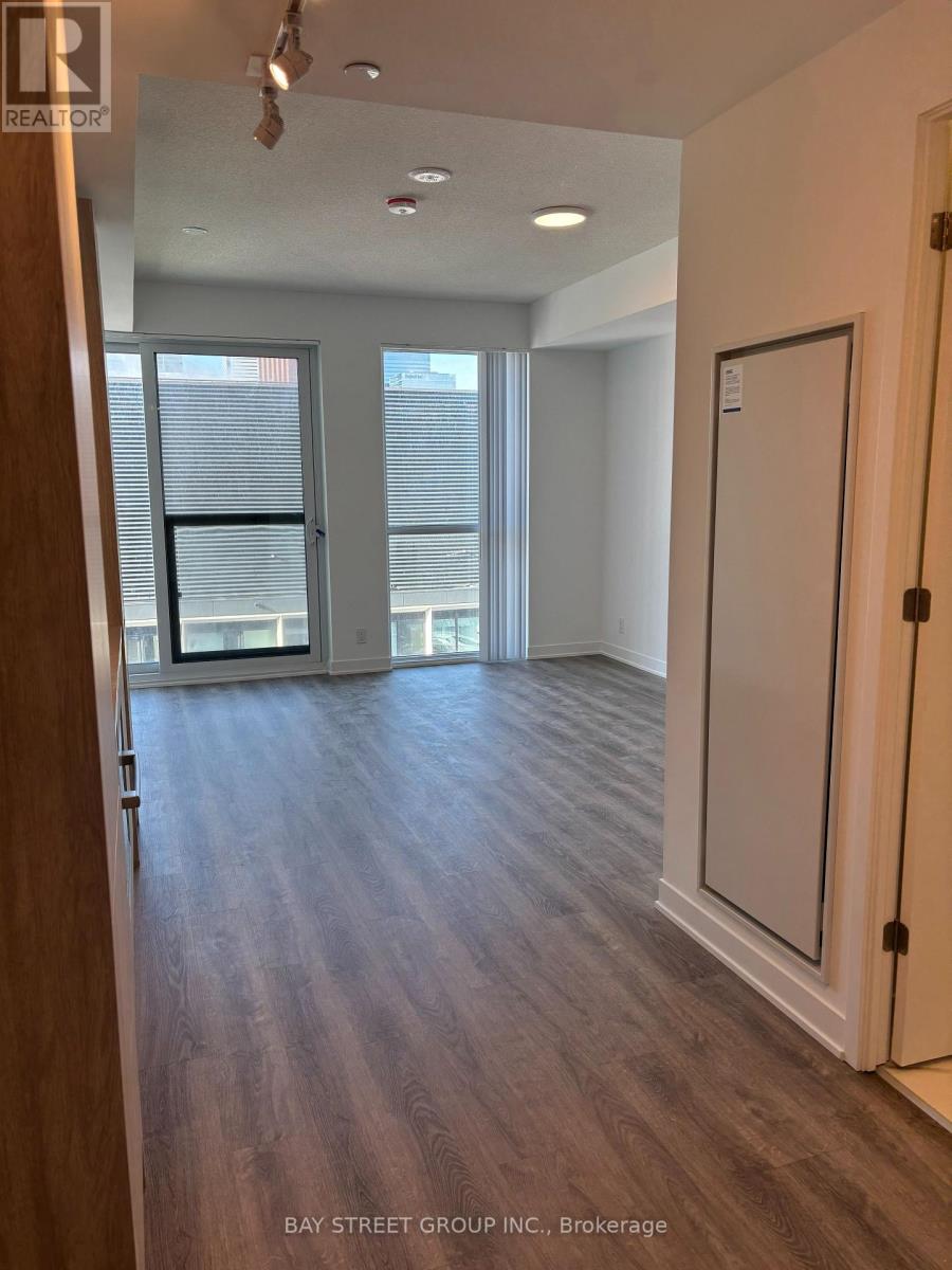 3311 - 180 Front Street E, Toronto, Ontario  M5A 0K9 - Photo 2 - C12829310