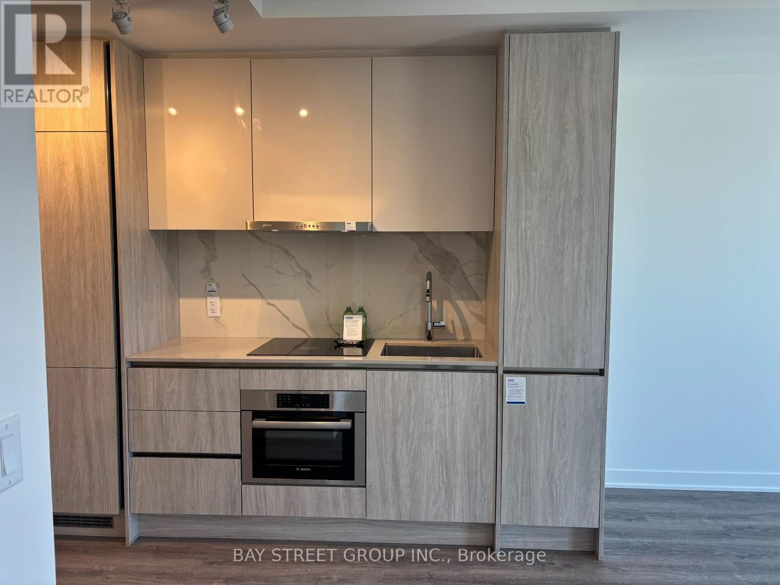 3311 - 180 Front Street E, Toronto, Ontario  M5A 0K9 - Photo 6 - C12829310