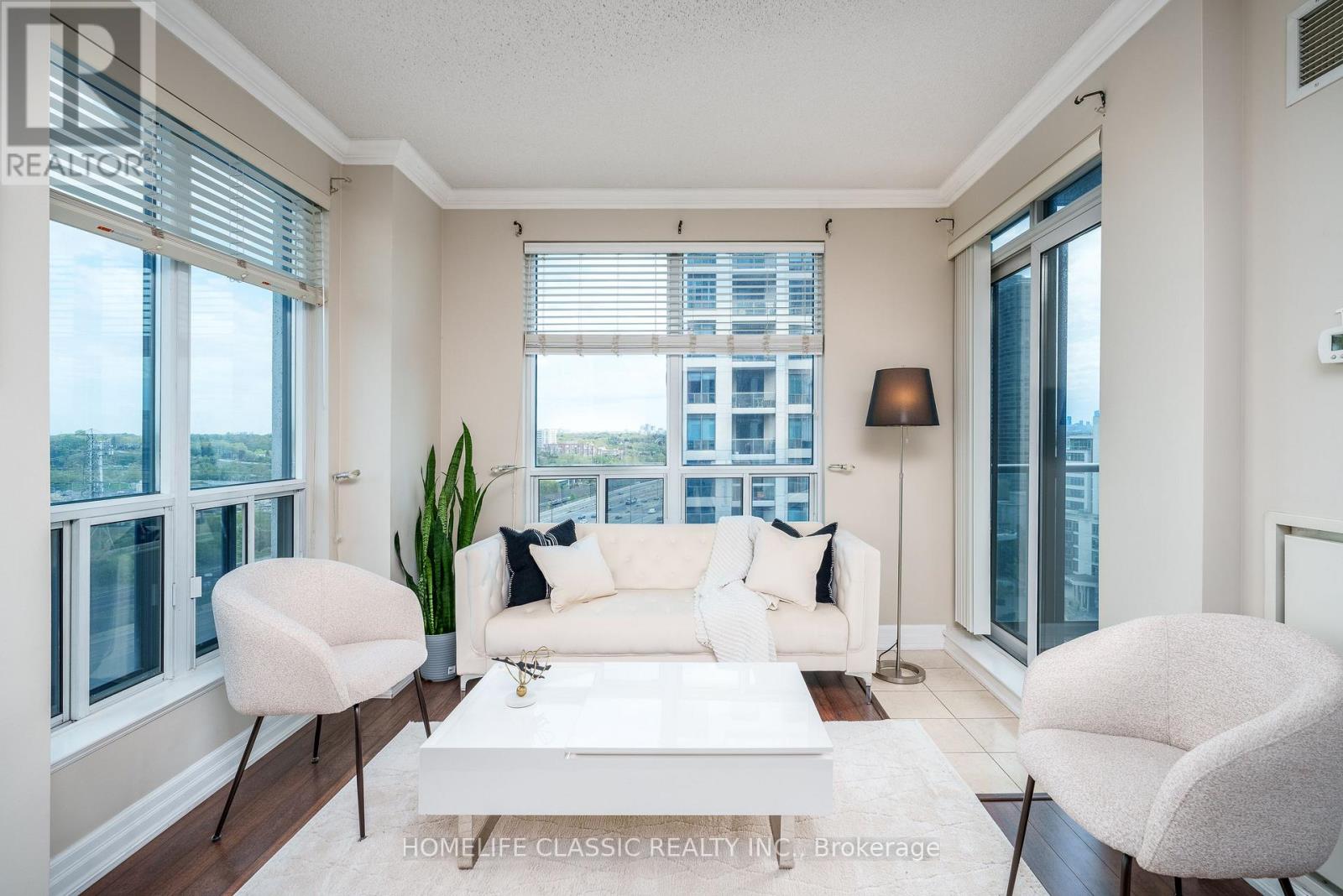 1201 - 2087 Lake Shore Boulevard W, Toronto, Ontario  M8V 4G3 - Photo 9 - W12828454