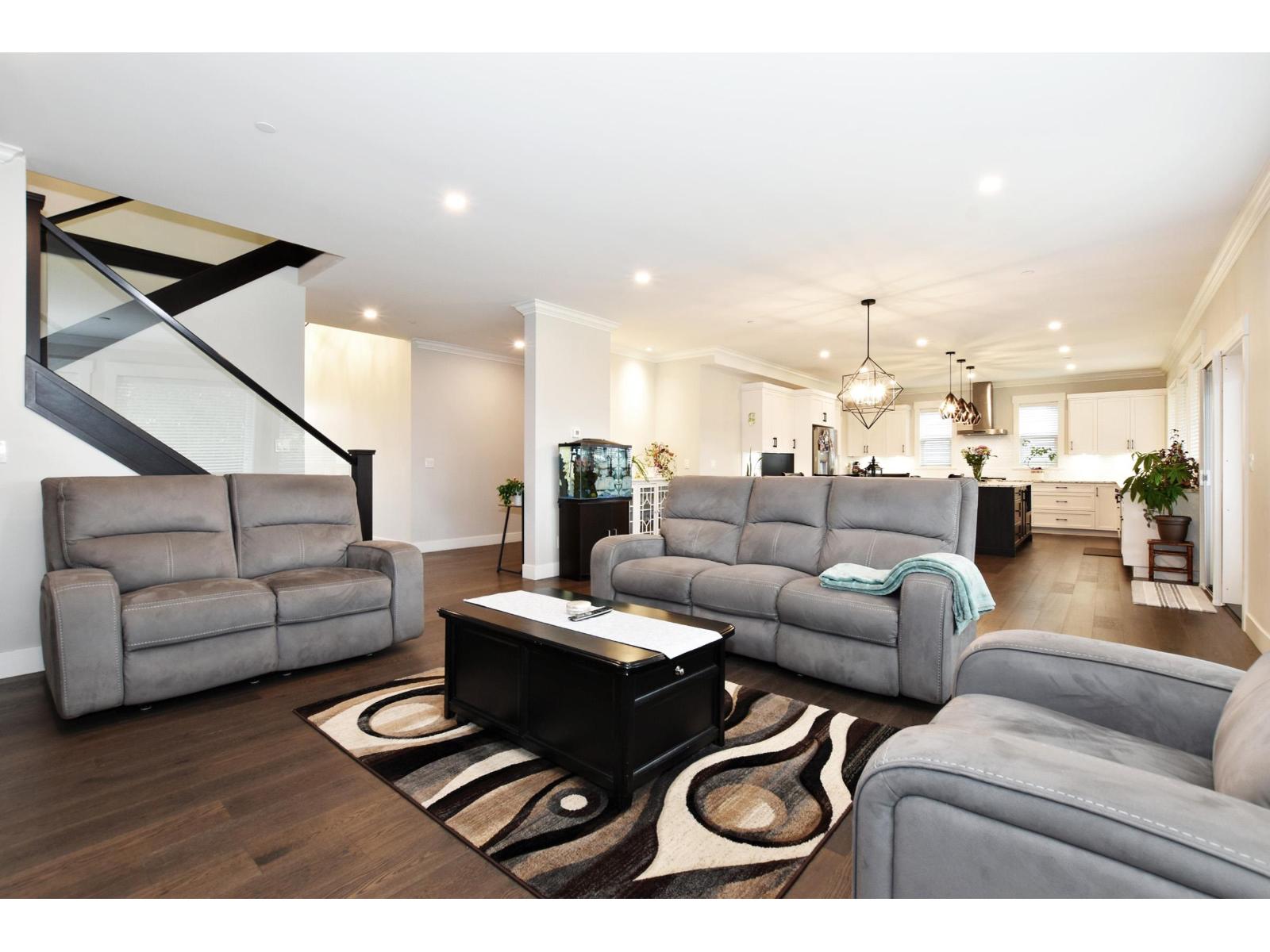 35262 Ewert Avenue, Mission, British Columbia  V2V 0G3 - Photo 8 - R3093967