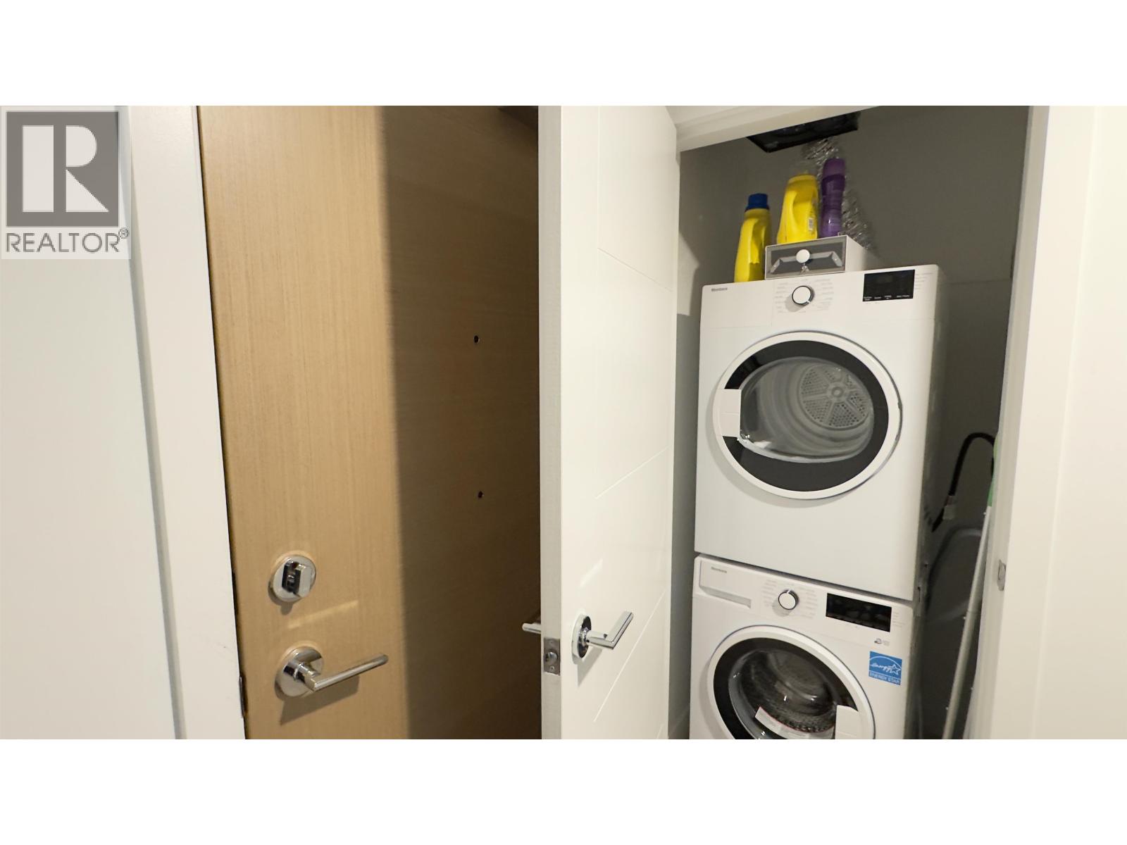 807 6398 Silver Avenue, Burnaby, British Columbia  V5H 0K7 - Photo 5 - R3074103