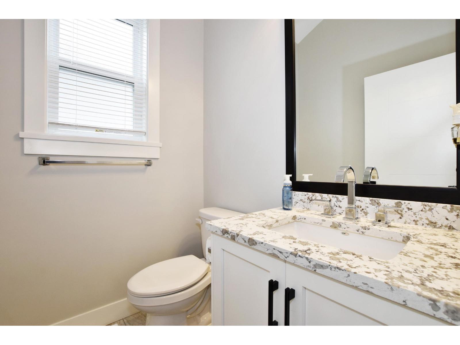 35262 Ewert Avenue, Mission, British Columbia  V2V 0G3 - Photo 14 - R3093967