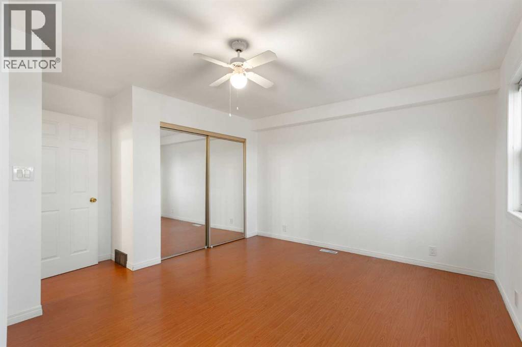 639 Canterbury Drive Sw, Calgary, Alberta  T2W 1J4 - Photo 18 - A2285699