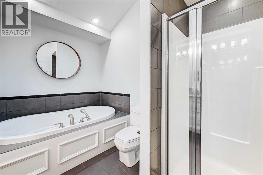 2037 47 Avenue Sw, Calgary, Alberta  T2T 2S7 - Photo 21 - A2285960