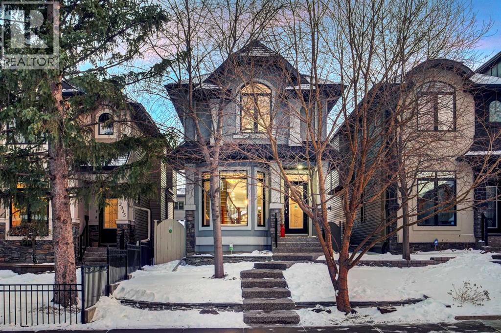 2037 47 Avenue SW, Calgary, Alberta